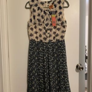 Tory Burch beautiful floral chiffon dress